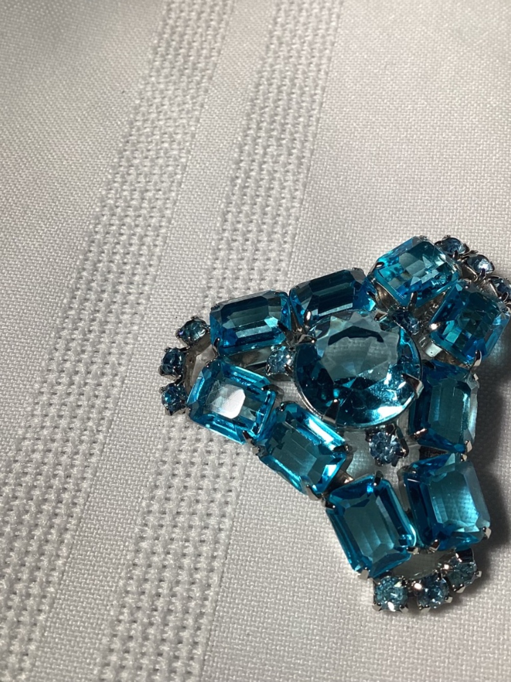 Art deco aquamarine colored vintage brooch. 💙💙💙💙💙RARE ONE 💃 - Picture 4 of 8